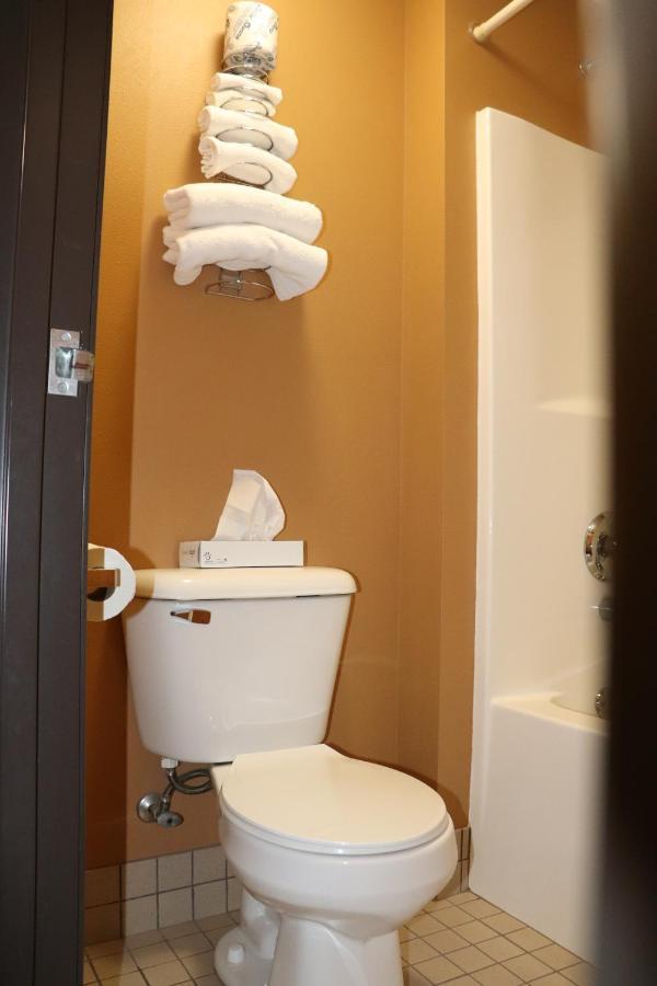 Prairie Inn Holmen La Crosse Area Luaran gambar